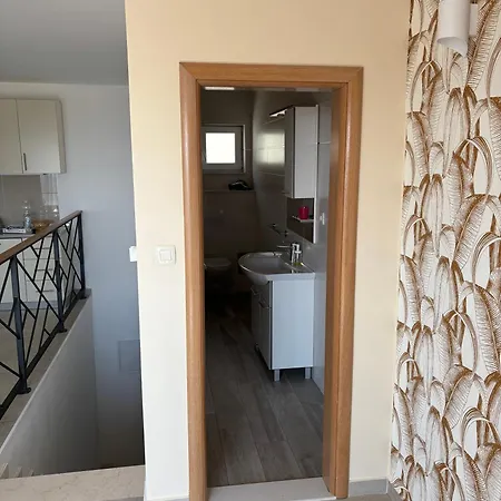 Apartamento Sa Pogledom Na I Otoke *