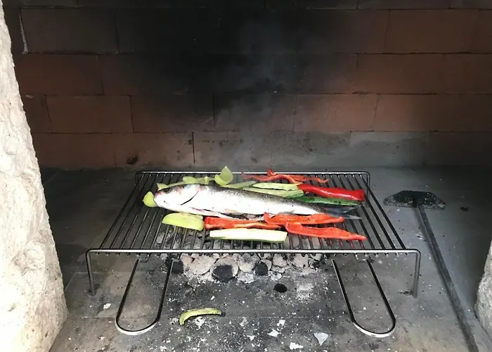 Sa Pogledom Na I Otoke * Makarska