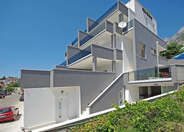 Sa Pogledom Na I Otoke *